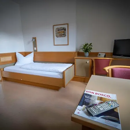 Bed & Breakfast Pilger- Und Gaestehaus Don Bosco
